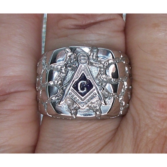 STAINLESS STEEL Men’s Masonic Nugget Ring - Picture 3 of 12